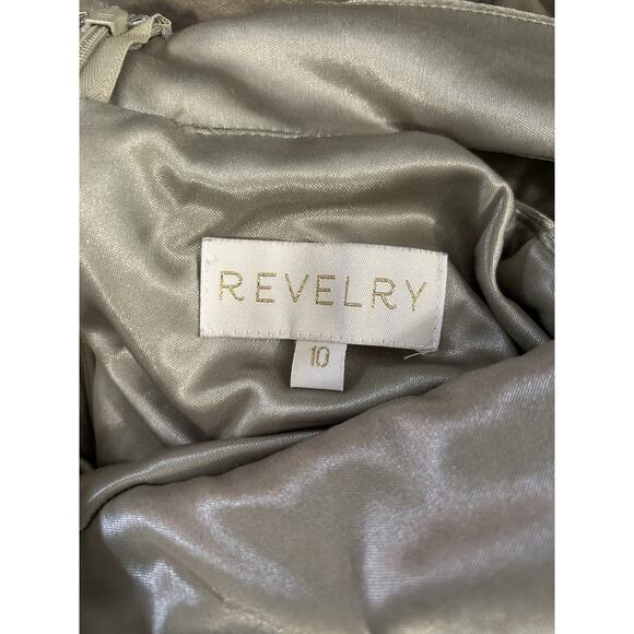 $229 NWT Revelry Dylan Velvet Bridesmaid Dress Silver Sage Maxi 46 in Size 10 - Picture 6 of 10